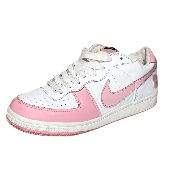 Nike Women’s Terminator Low White/Real Pink 8 - Picture 1 of 7